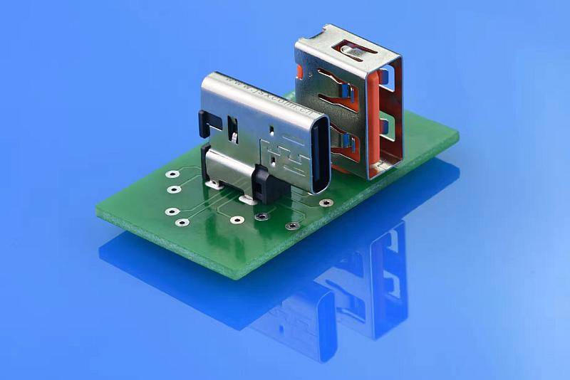 充电头网工程师试用：金晟欣侧插USB Type-C连接器（50套）