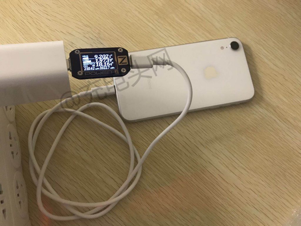 重磅：深圳厂商成功破解苹果USB-C to Lightning快充线！-充电头网