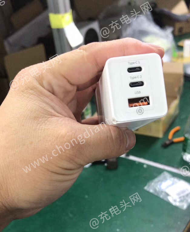 全球首款2C1A 65W USB PD氮化镓充电器曝光-充电头网