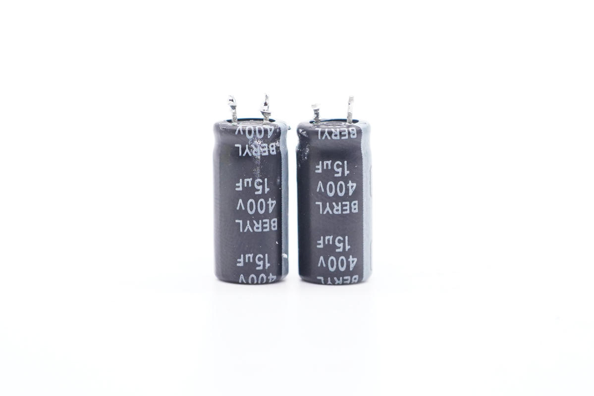 拆解报告:TORRAS图拉斯迷你20W PD快充充电器-充电头网