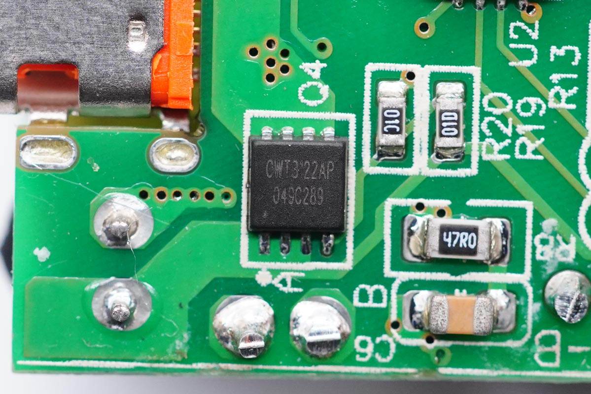 拆解报告:TORRAS图拉斯迷你20W PD快充充电器-充电头网