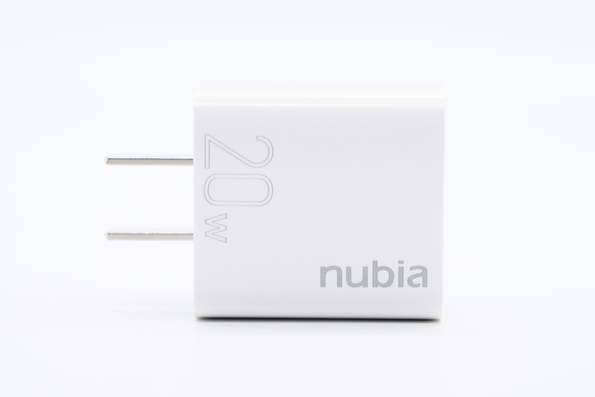 拆解报告：nubia努比亚20W PD快充充电器-充电头网