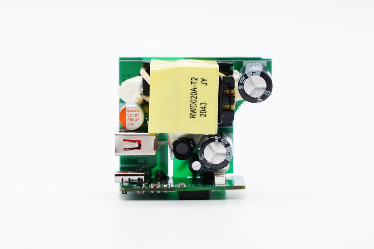 拆解报告:Rapoo雷柏20W 1A1C充电器-充电头网