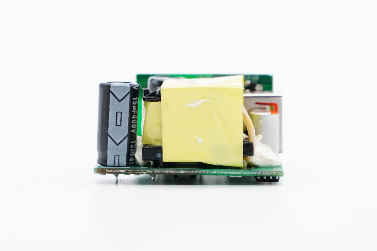 拆解报告:Rapoo雷柏20W 1A1C充电器-充电头网