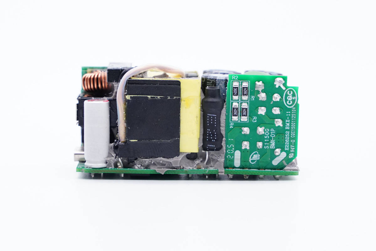 拆解报告:HuntKey航嘉65W 1A1C氮化镓快充充电器-充电头网