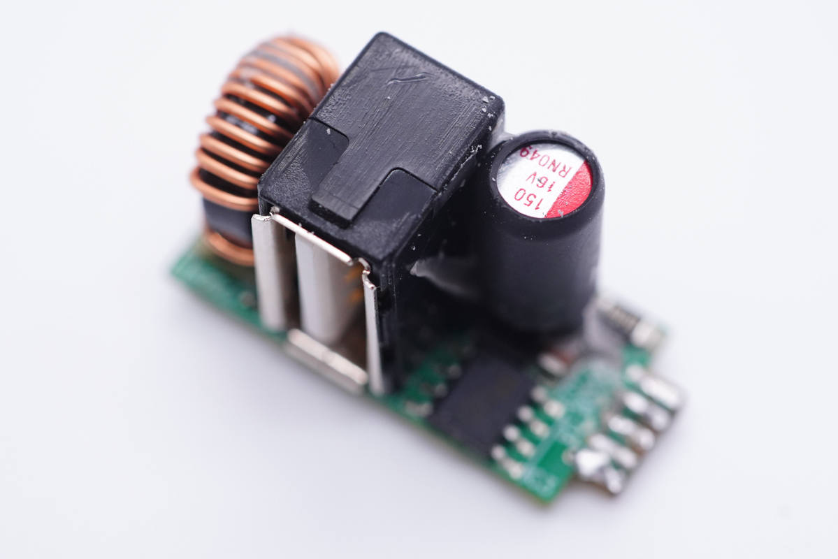 拆解报告:HuntKey航嘉65W 1A1C氮化镓快充充电器-充电头网