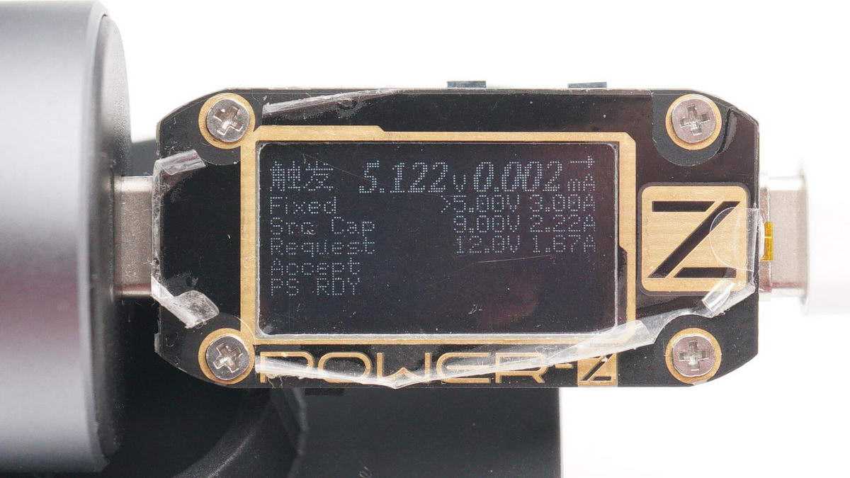 拆解报告:UGREEN绿联40W双C口快充车充CD213-充电头网