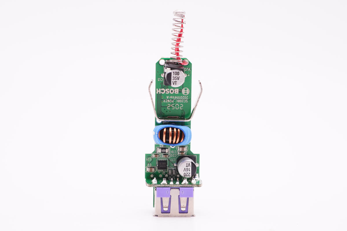 拆解报告:BOSCH博世45W 1A1C双口快充车充-充电头网