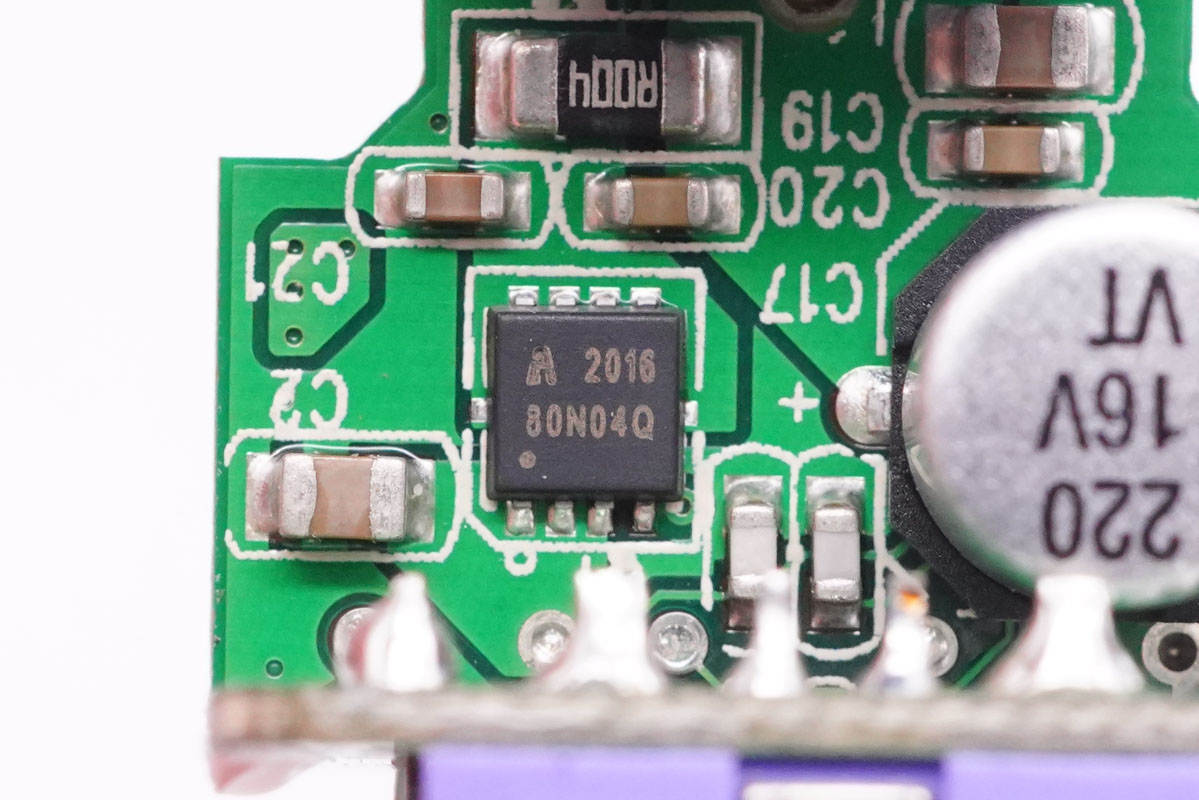 拆解报告:BOSCH博世45W 1A1C双口快充车充-充电头网