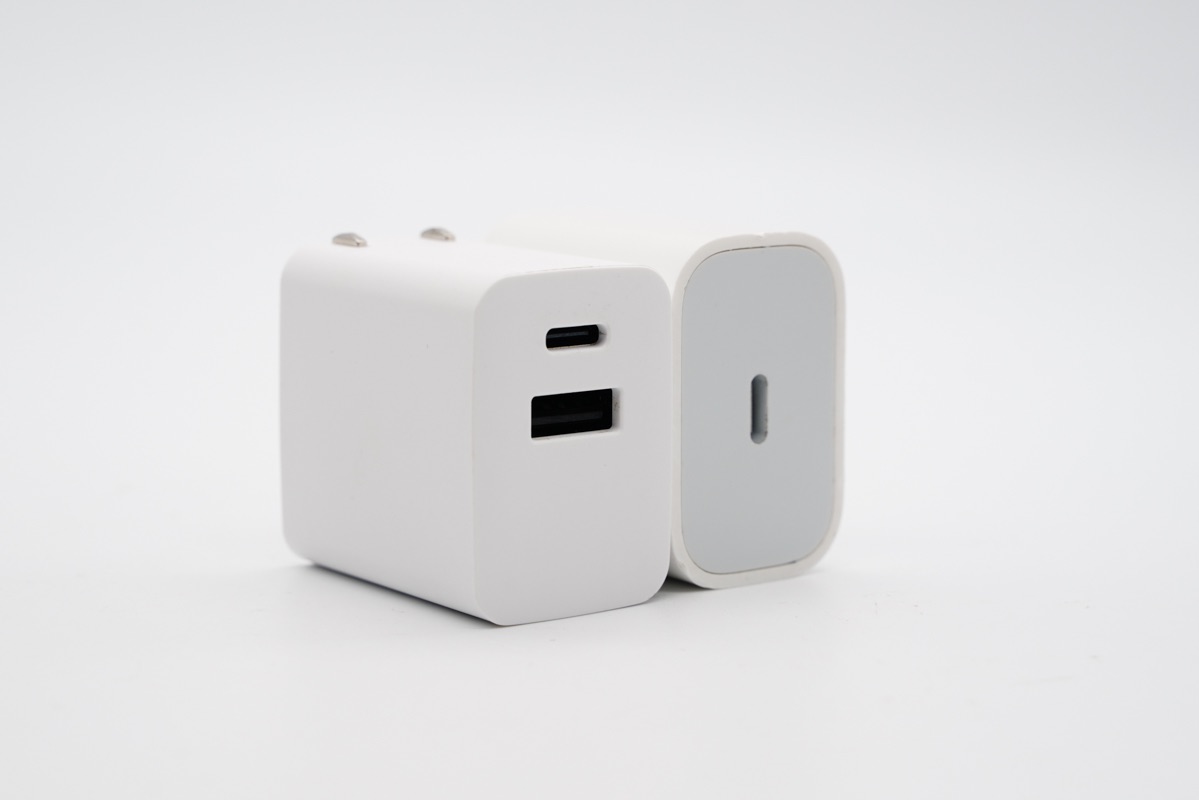 适配苹果20w快充系统mophie20w双口充电器评测