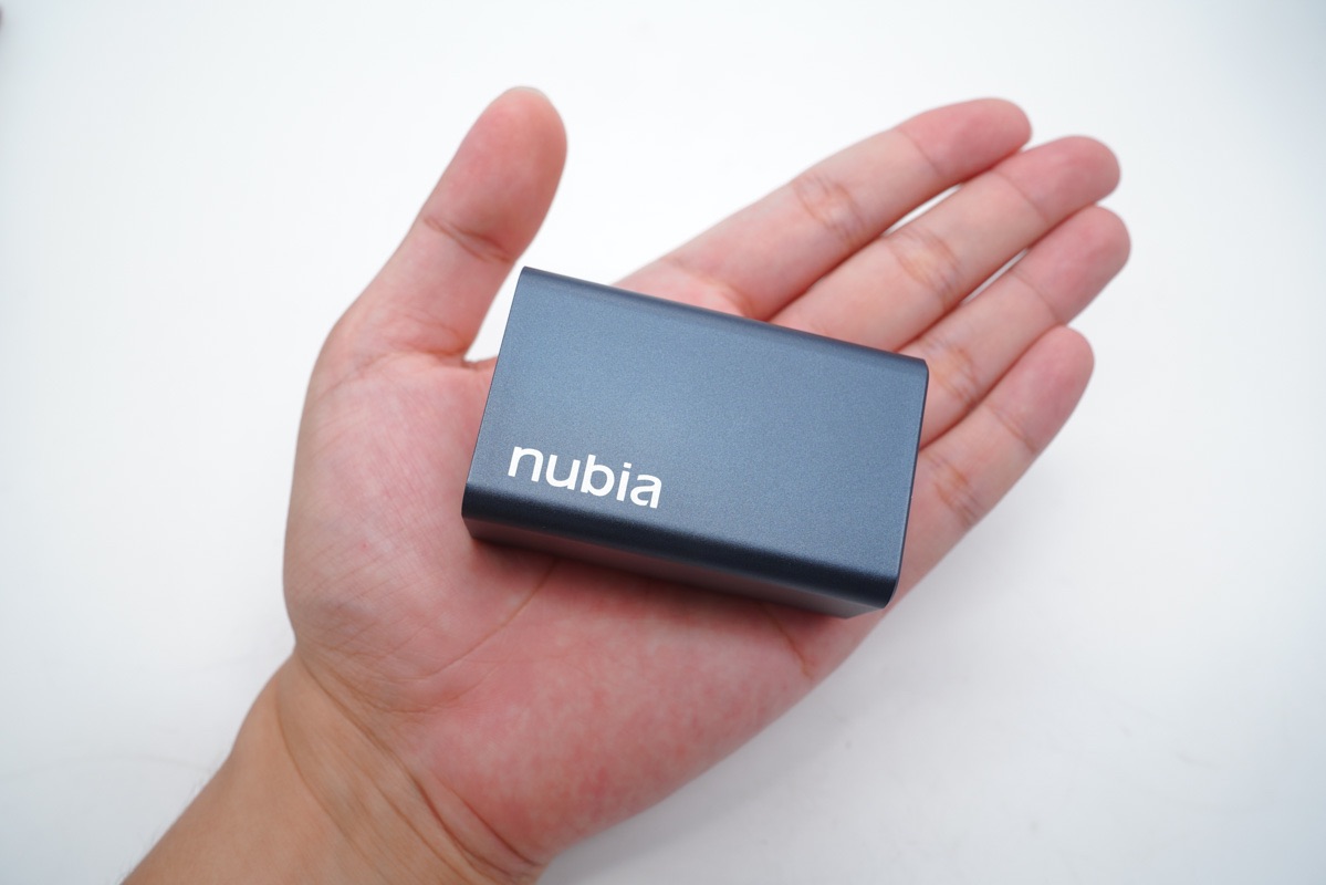 一次小小的自我超越，努比亚 65W 2C1A 氮化镓充电器体验评测-充电头网
