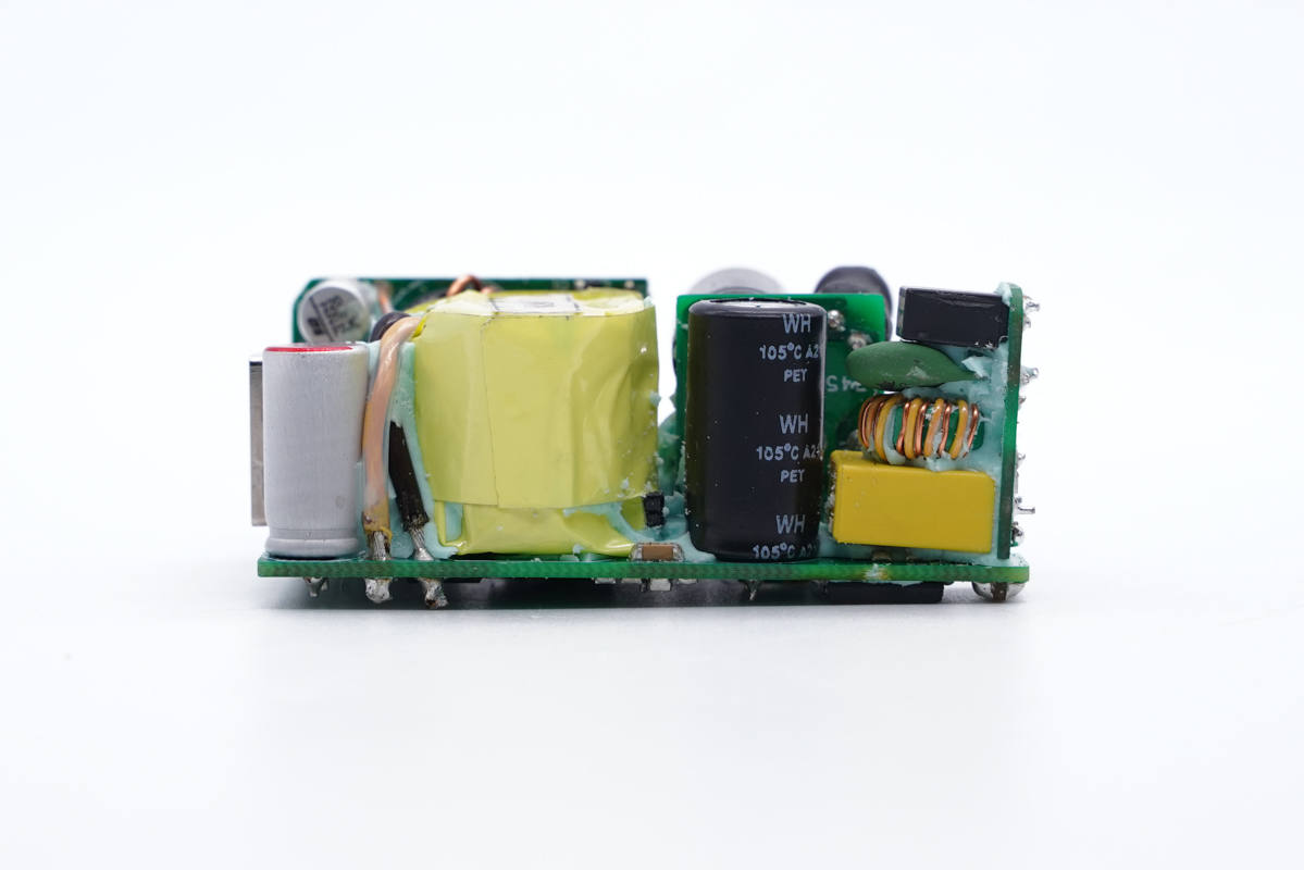 拆解报告:华科生65W 2C1A氮化镓快充充电器HPA-09N-充电头网