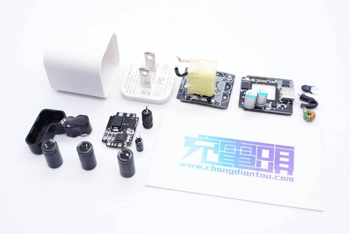 拆解报告:古石科技迷你30W氮化镓快充充电器-充电头网
