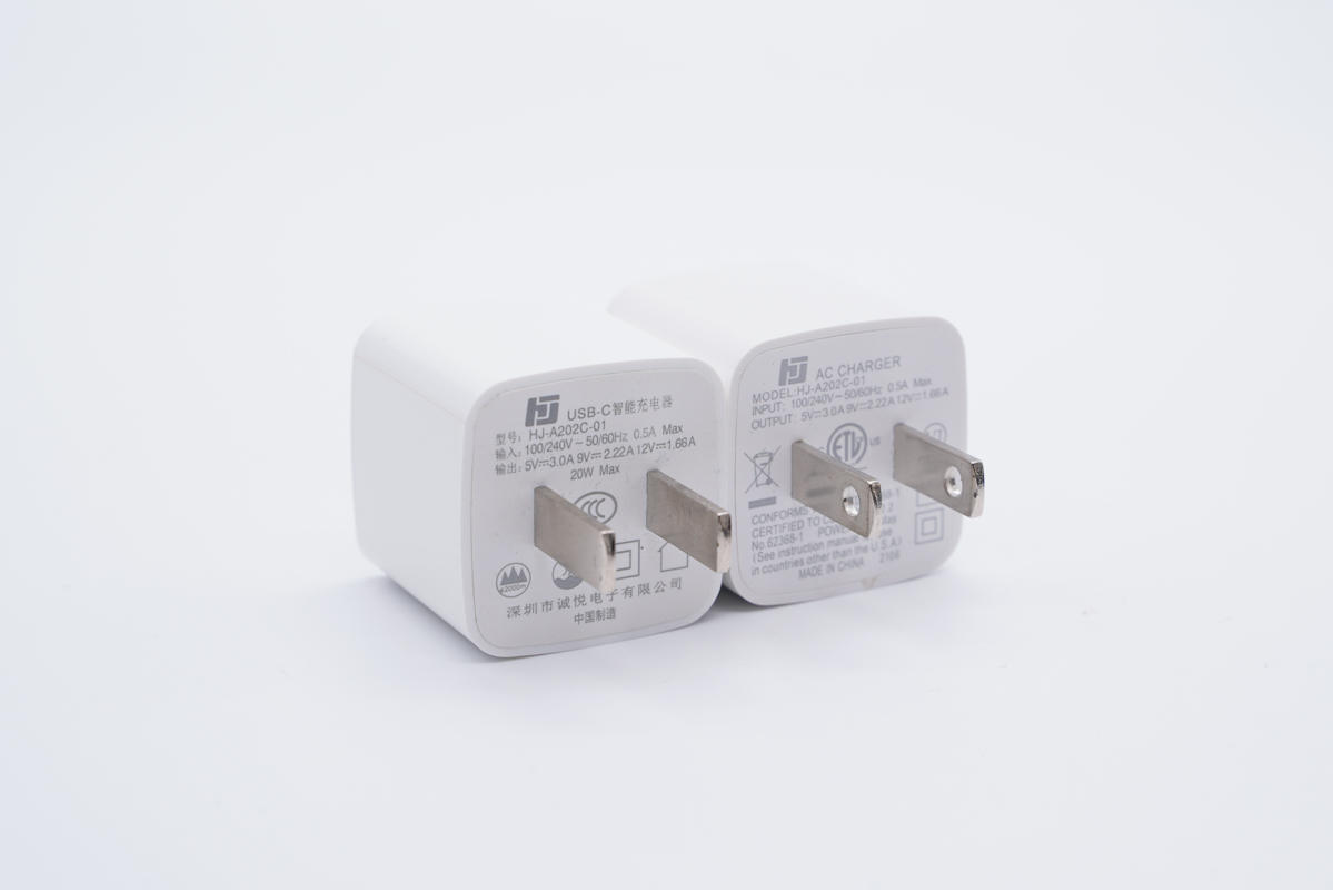拆解报告:诚悦电子迷你20W PD快充充电器-充电头网