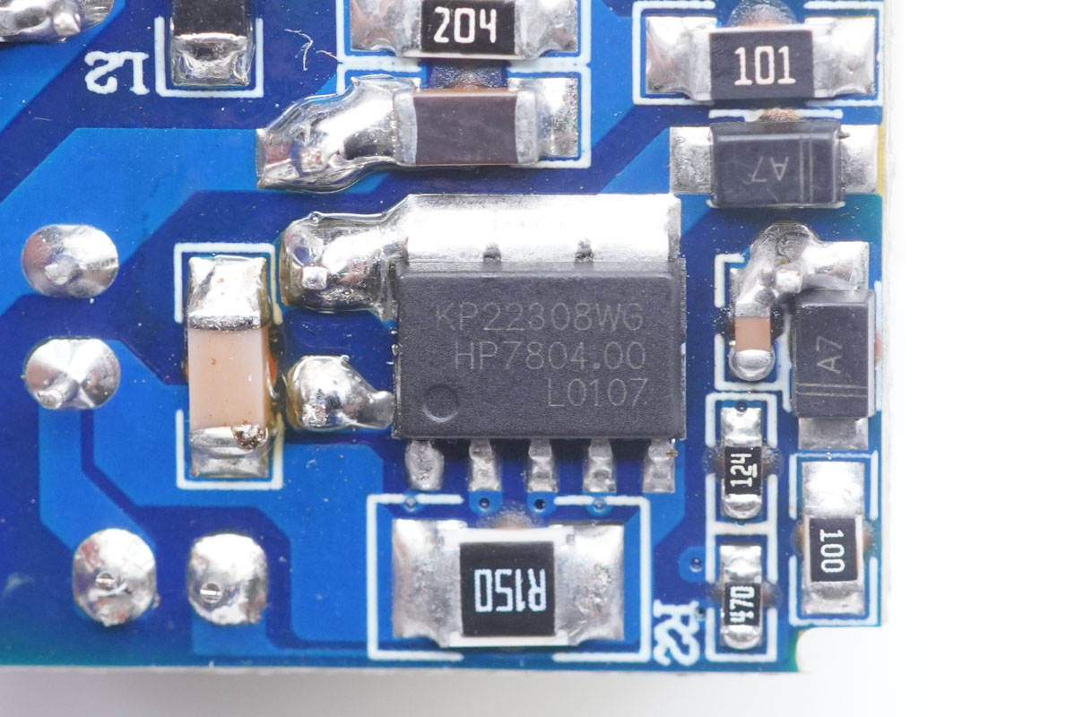 拆解报告:诚悦电子迷你20W PD快充充电器-充电头网