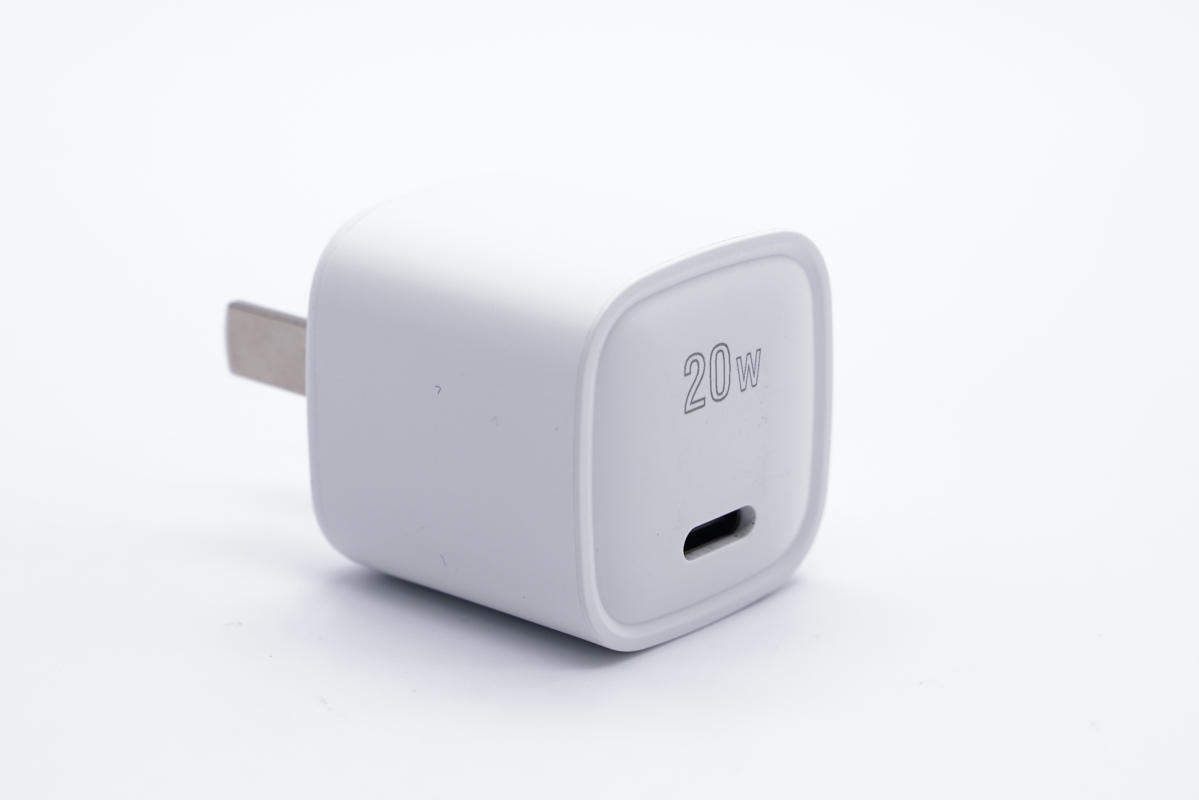 拆解报告:茂硕迷你20W PD快充充电器-充电头网