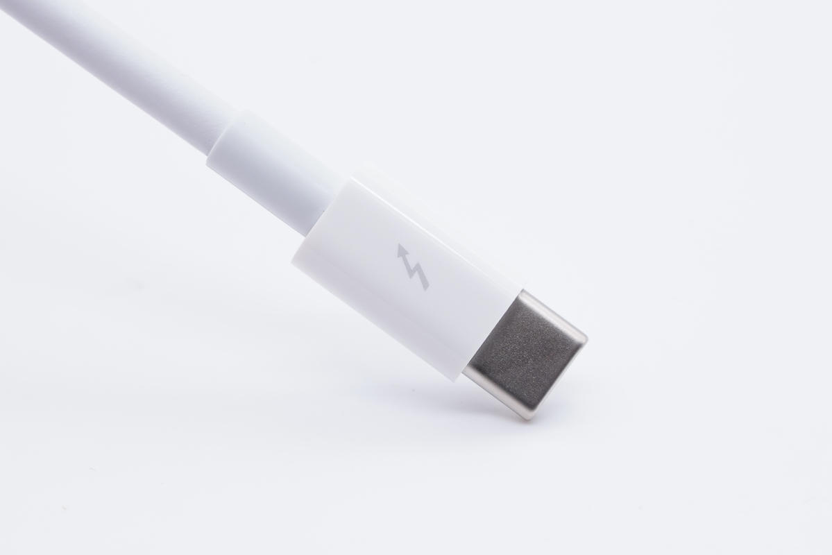 拆解报告：Apple苹果雷电3转雷电2转换器A1790-充电头网