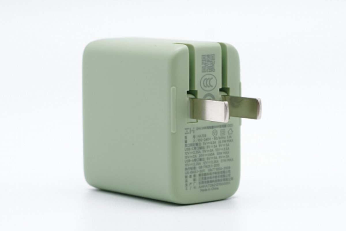 绿色新配色，紫米推出33W 1A1C快充充电器，支持小米私有协议-充电头网