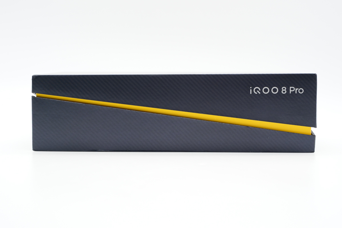 抛开性能，我们聊点别的，iQOO 8 Pro充电评测-充电头网