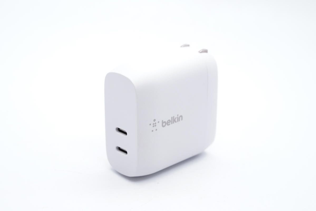 苹果最新发布会来了！你的iPhone 13还缺这些配件！-充电头网