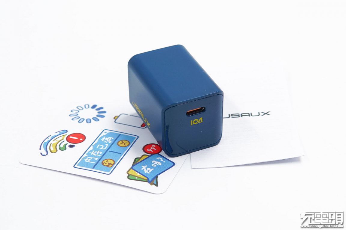 苹果最新发布会来了！你的iPhone 13还缺这些配件！-充电头网