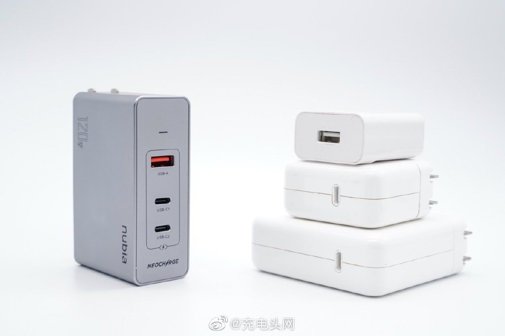 苹果最新发布会来了！你的iPhone 13还缺这些配件！-充电头网