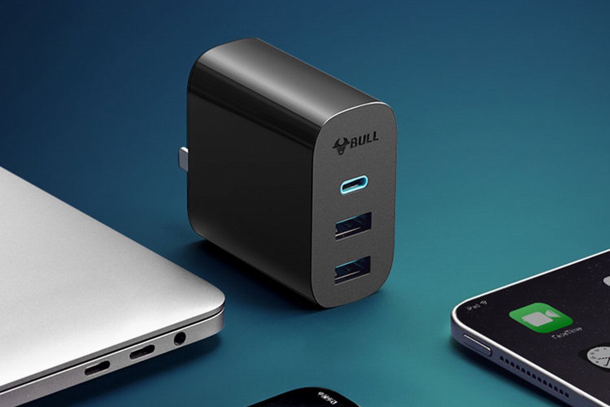 苹果最新发布会来了！你的iPhone 13还缺这些配件！-充电头网