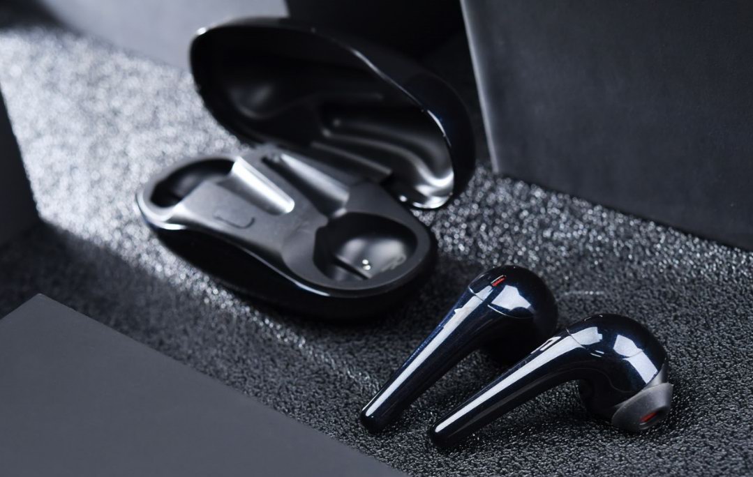 苹果最新发布会来了！你的iPhone 13还缺这些配件！-充电头网