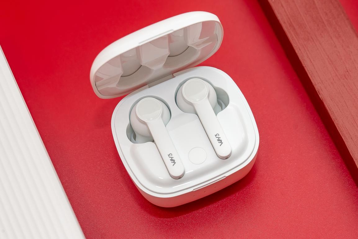 苹果最新发布会来了！你的iPhone 13还缺这些配件！-充电头网