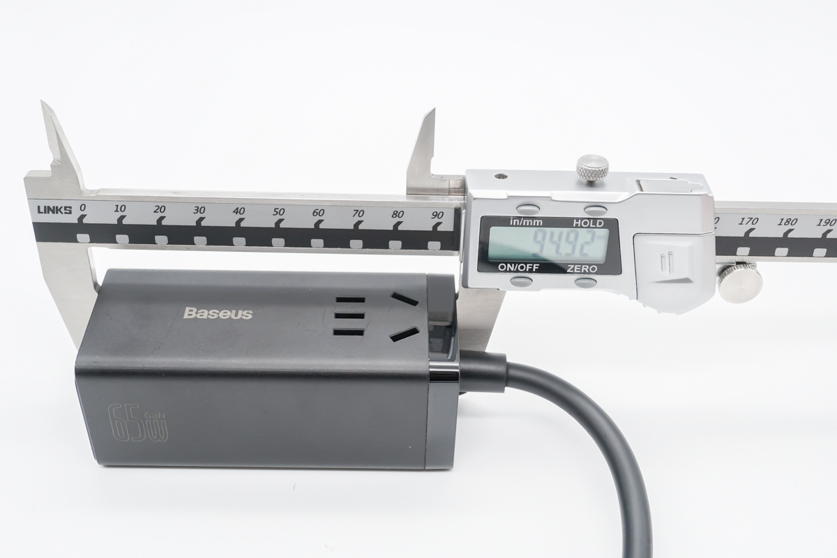 自带插座的大功率充电器，倍思65W氮化镓桌面插线板评测-充电头网