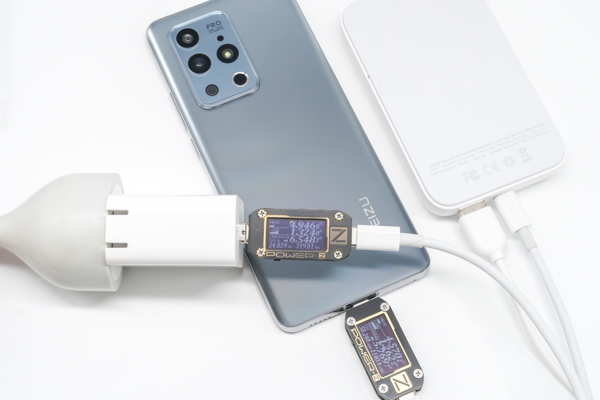 为iPhone 13而来，JOYROOM磁吸无线充电宝评测-充电头网